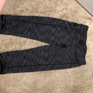 Danskin crop leggings